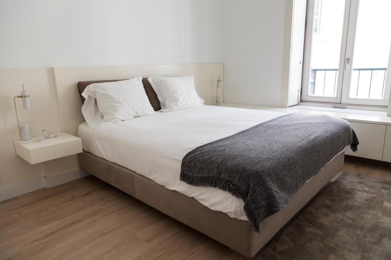 Classy 2Bdr Apartment In Downtown By Lovelystay Lisbon Exterior photo