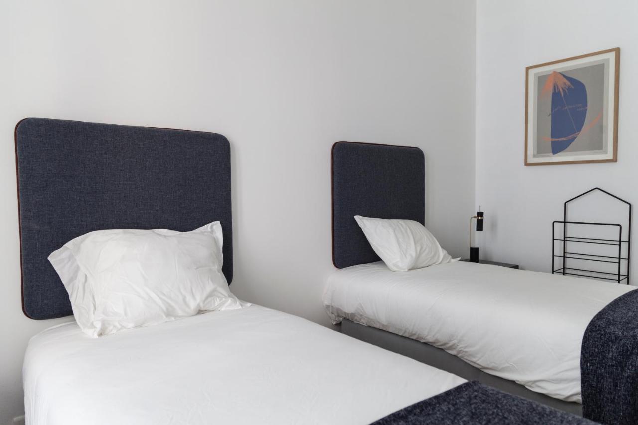 Classy 2Bdr Apartment In Downtown By Lovelystay Lisbon Exterior photo
